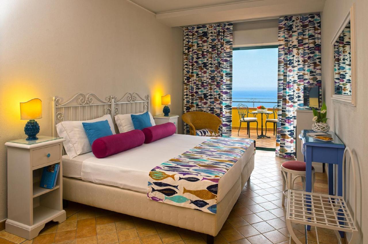 Baia Taormina Hotels & Spa Forza d'Agro Exterior photo