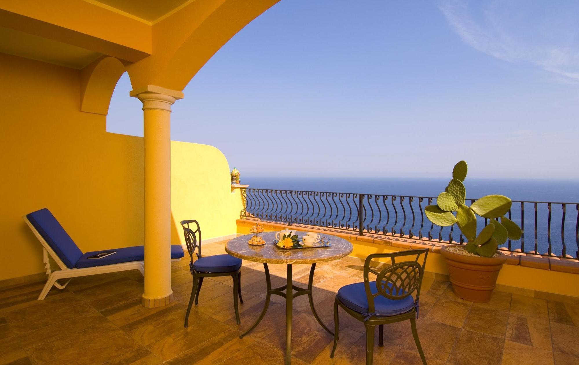 Baia Taormina Hotels & Spa Forza d'Agro Room photo